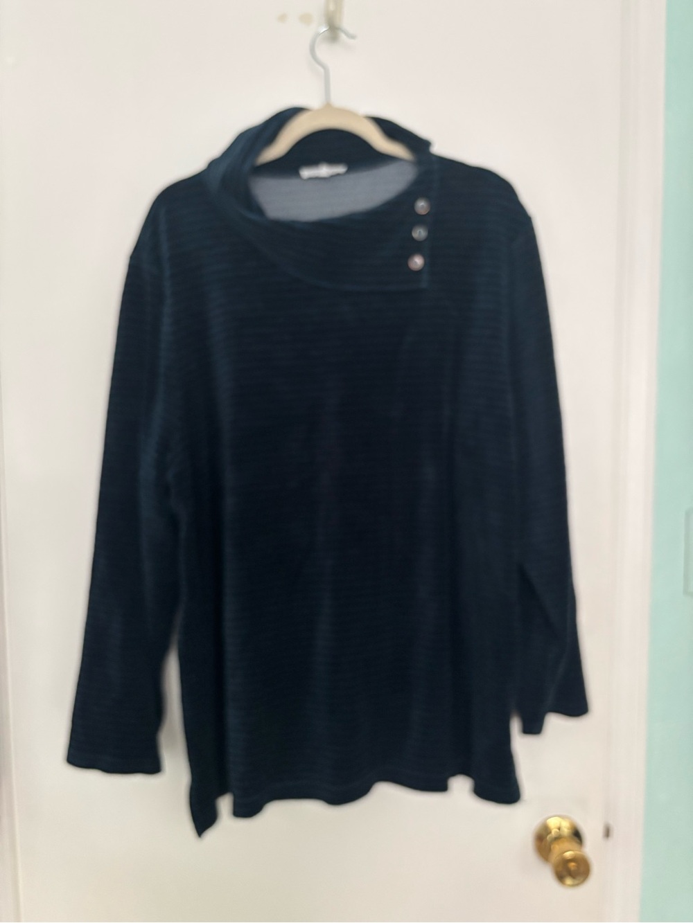 Talbots 3X Cozy Black/navy Tunic Sweater with Button Collar